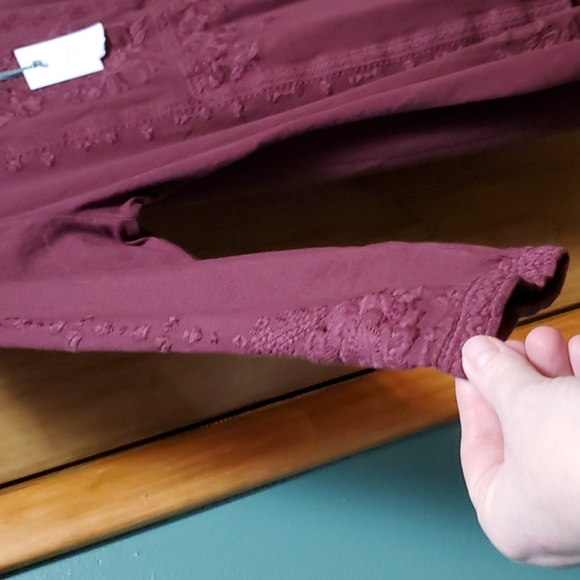 Top - Picture 5 of 6